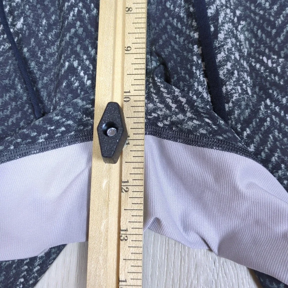 Lululemon T.H.E. Short Luxtreme 9